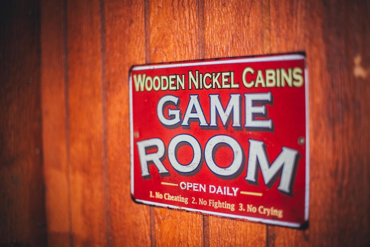 פייסון Cabin #4 The Wolves Den - Pet Friendly- Sleeps 6 - Playground & Game Room מראה חיצוני תמונה